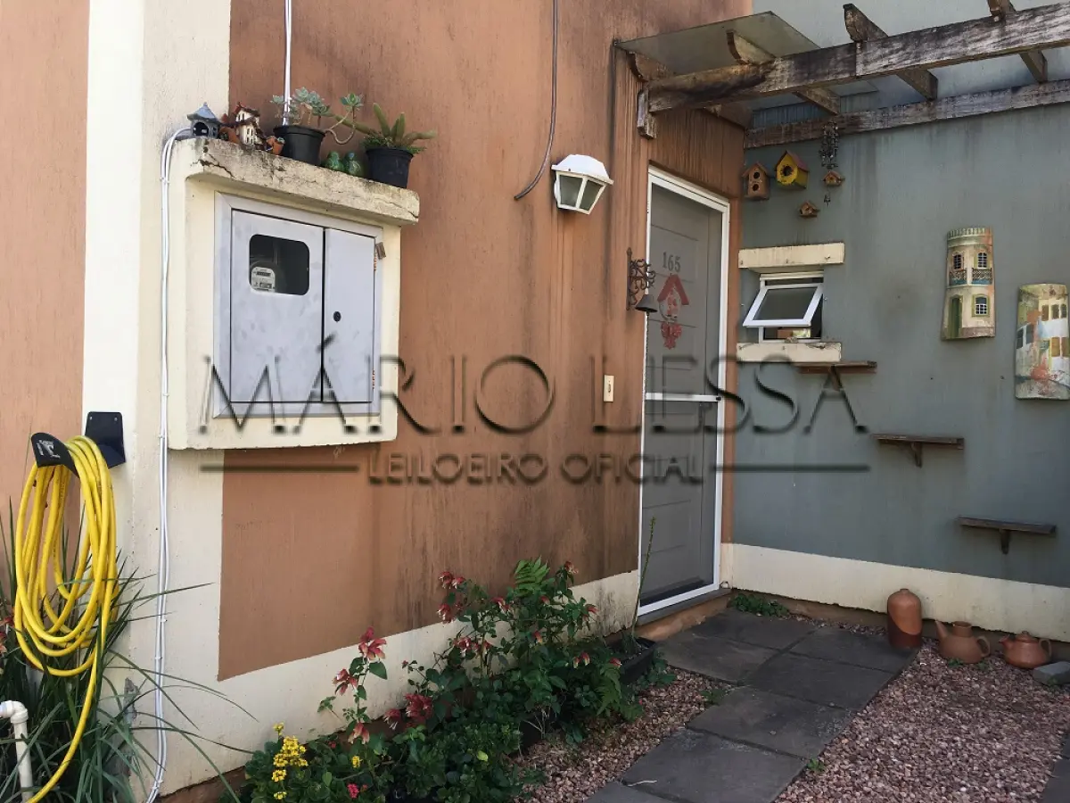 LOTE  - Casa em Condomínio na Ary Tarragô