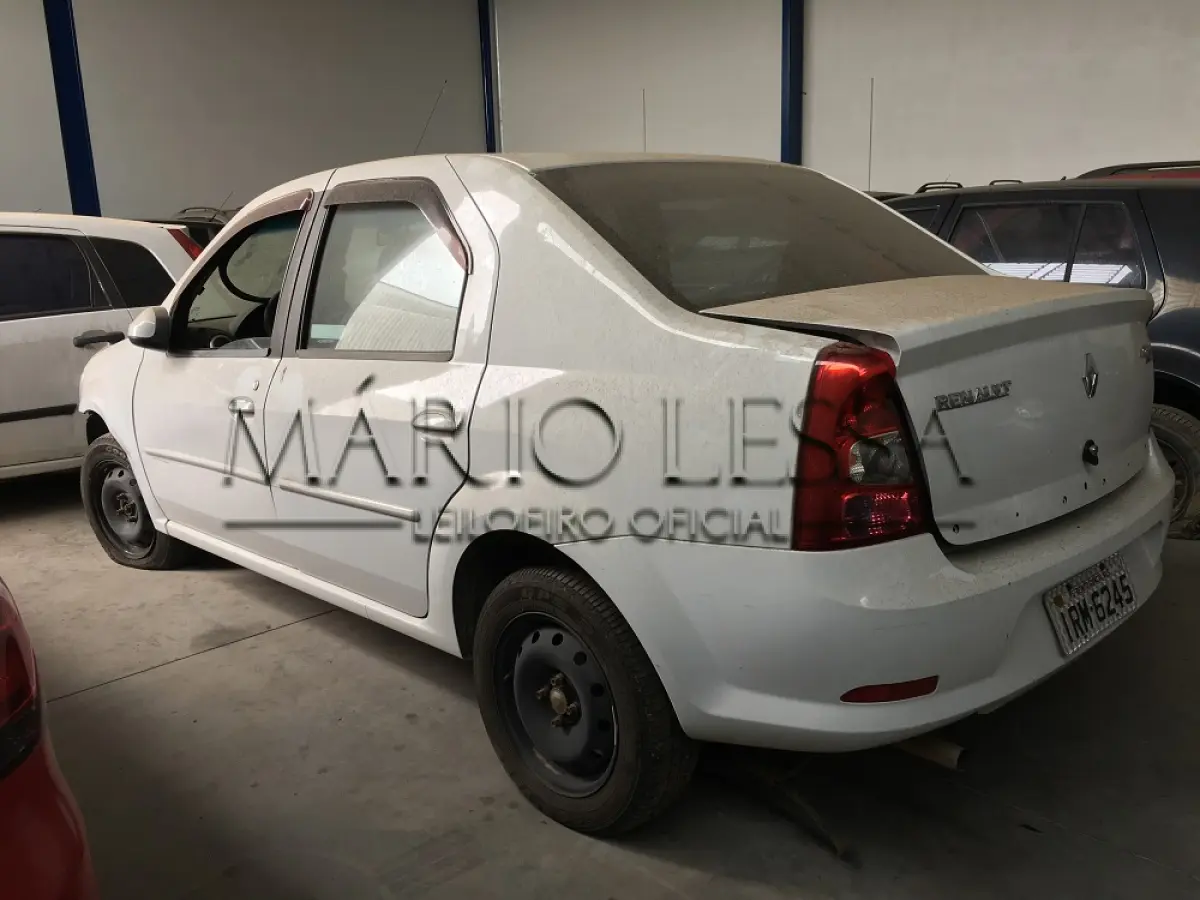 LOTE 010 - RENAULT LOGAN 2011