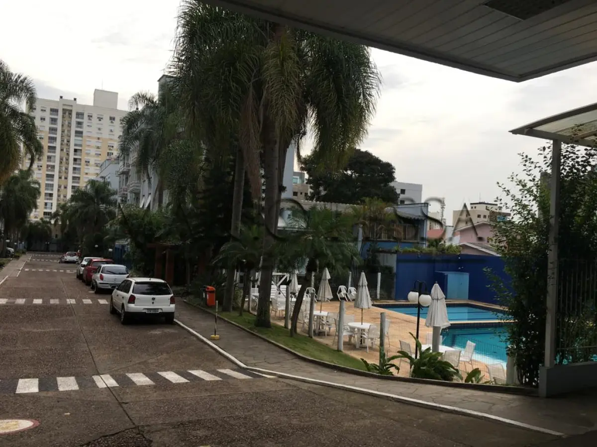 LOTE 003 - Apartamento e vaga na Rua João Wallig
