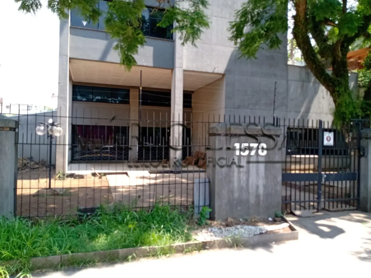 LOTE 001 - Prédio na Vicente da Fontoura, 1578, junto à Ipiranga