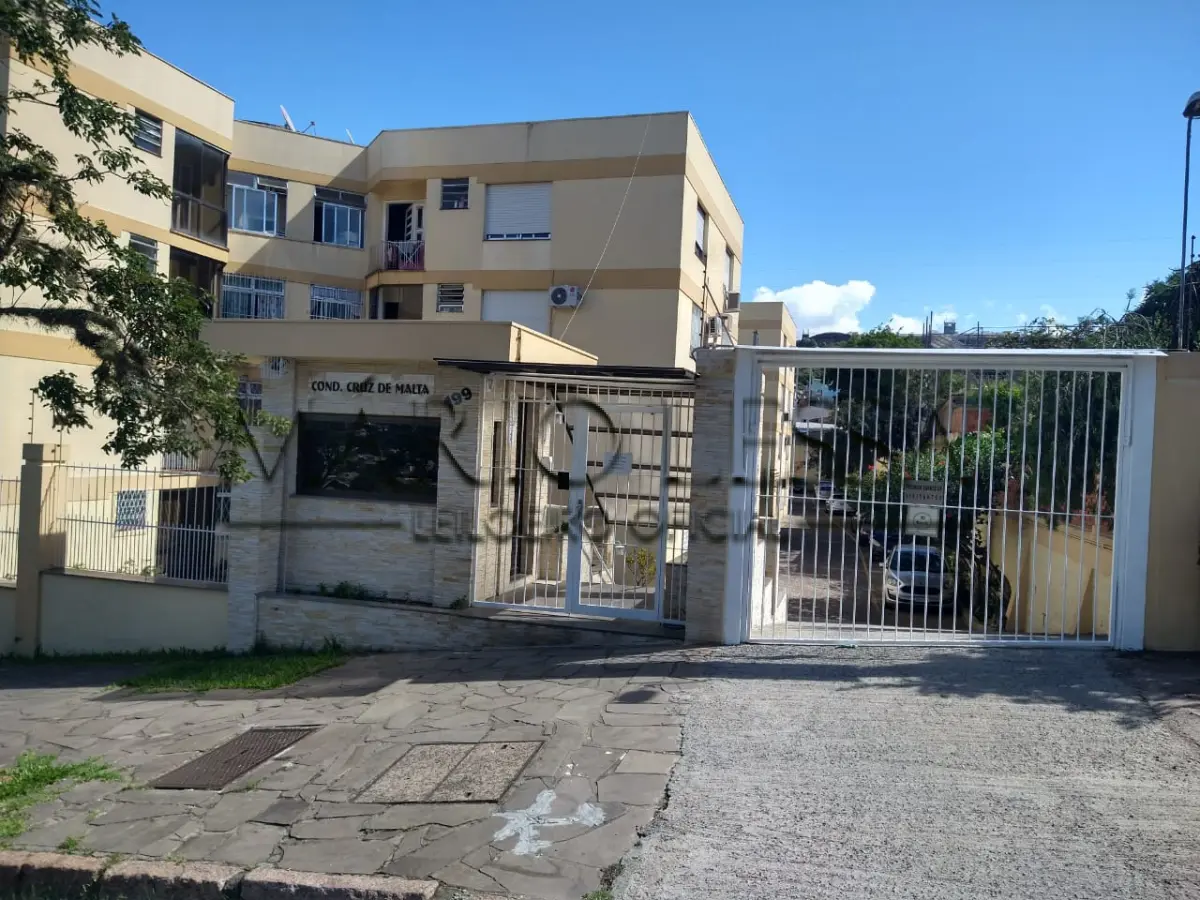 LOTE 002 - Desocupado. Ap. 1 Dorm - Rua Banco da Província