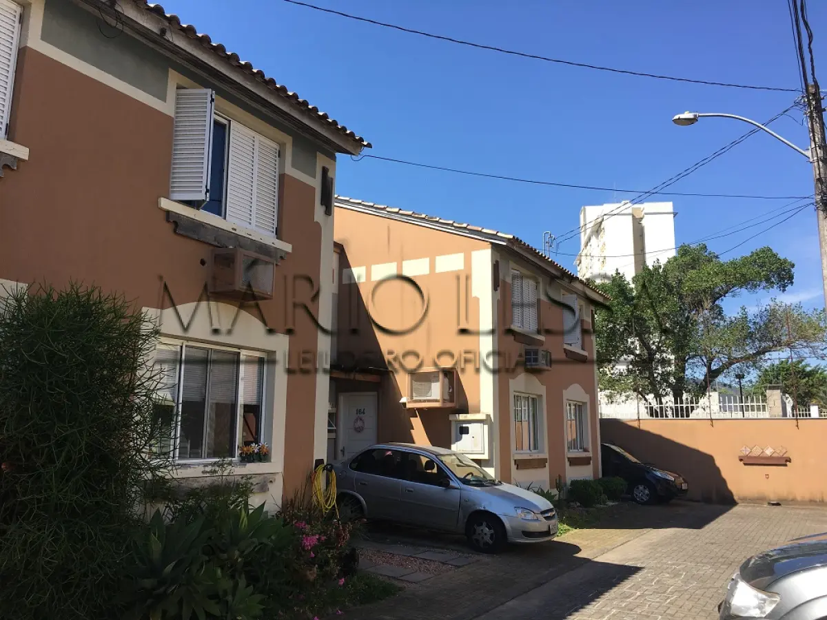 LOTE  - Casa em Condomínio na Ary Tarragô