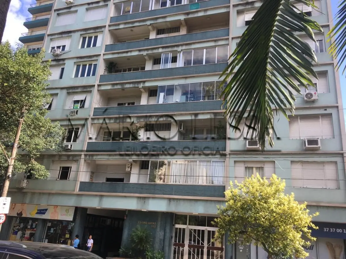 LOTE 003 - Apart e vaga na Av. Independência 1152