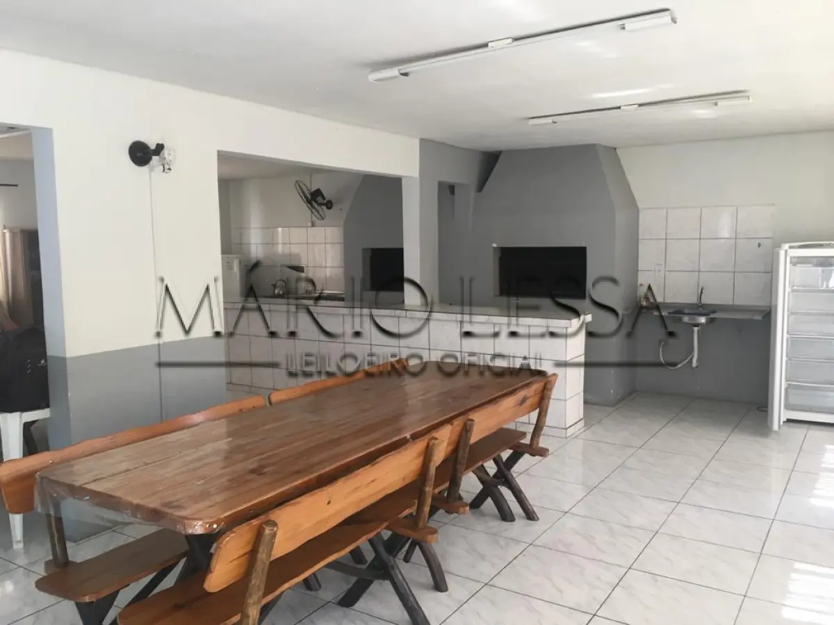 LOTE 003 - Apartamento desocupado Rubem Berta - Av. Juscelino Kubitschek