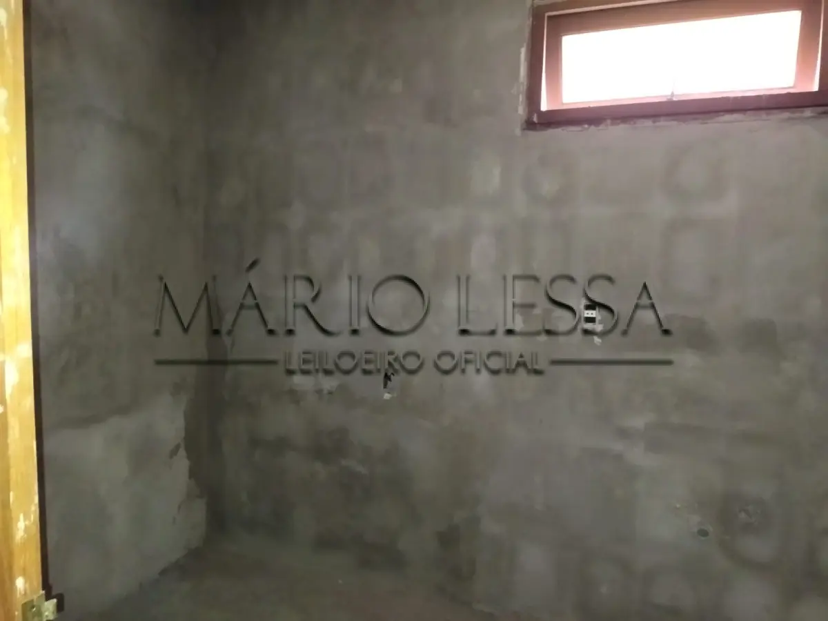 LOTE 006 - 500m² e cinco vagas na R Dona Laura