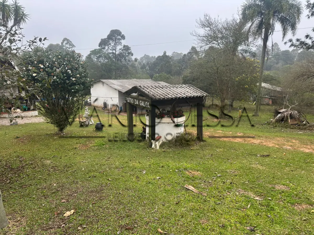 LOTE 001 - Sítio com terreno 2.550m² - Guaíba Country Club