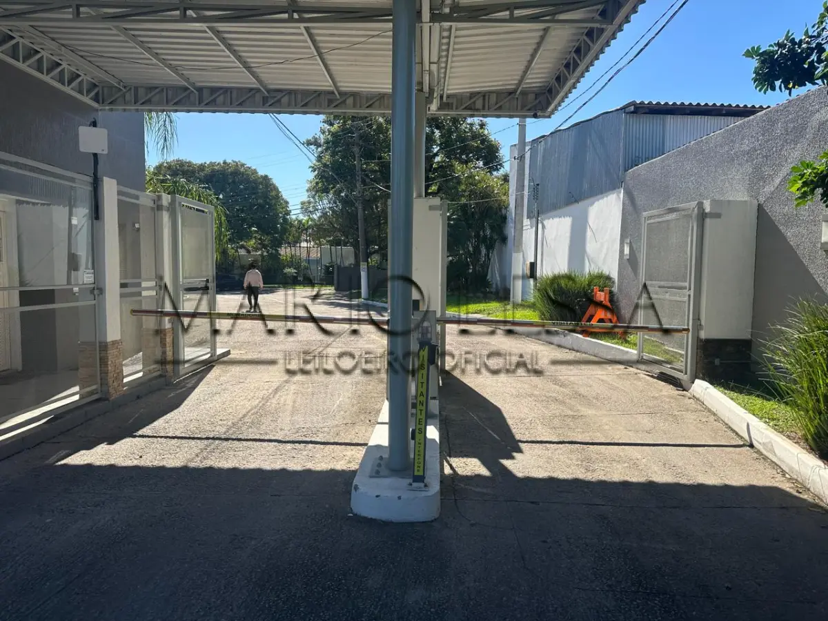 LOTE 003 - Terreno 300m² em Condomínio na Av. Juca Batista