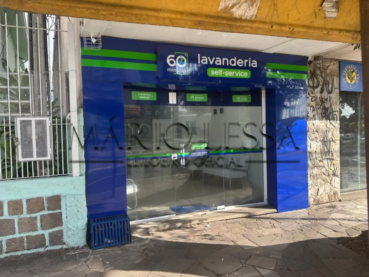 LOTE 002 - Loja de 50m² na Av. Bento Gonçalves, 455