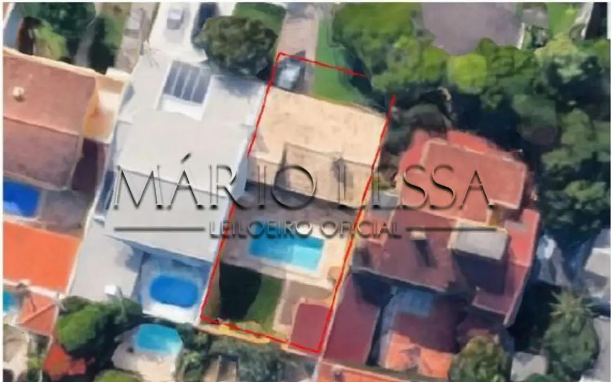 LOTE 003 - Terreno 300m² em Condomínio na Av. Juca Batista