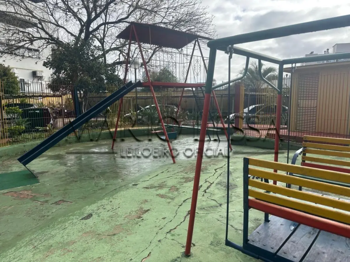 LOTE 001 - Ap.2 Dorm. na Av. Wenceslau Escobar