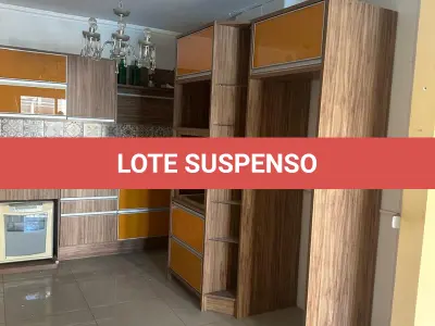 LOTE 002 - Cobertura 220m² na R Pedro Ivo, desocupado