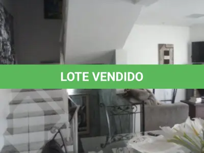 LOTE 001 - Linda casa em Condomínio. Bairro Tristeza
