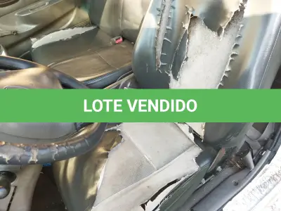 LOTE 007 - Hyundai HR ano 2006
