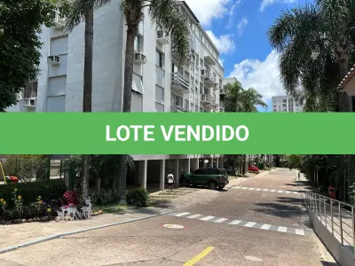 LOTE 001 - Apartamento 70m² e vaga na João Wallig