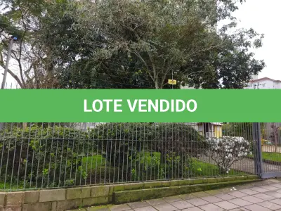 LOTE 004 - Apart. desocupado na Otto Niemayer 754