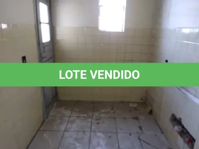 LOTE 002 - Apart. térreo, desocupado Pq Maias