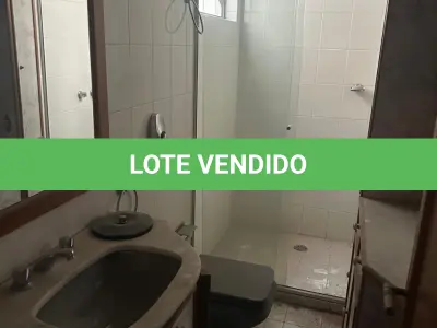LOTE 001 - Cobertura 220m² na R Pedro Ivo, desocupado