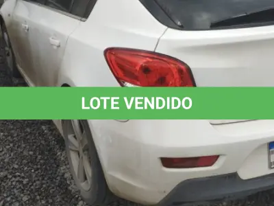 LOTE 005 - GM CRUZE LT HB 2015