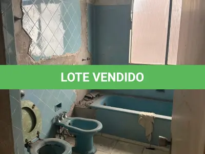 LOTE 010 - Ap. 81, na Rua Marechal Floriano, 370, desocupado