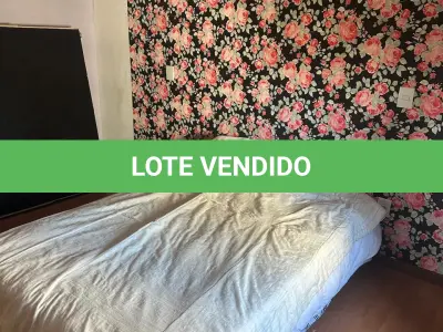LOTE 001 - Cobertura 220m² na R Pedro Ivo, desocupado