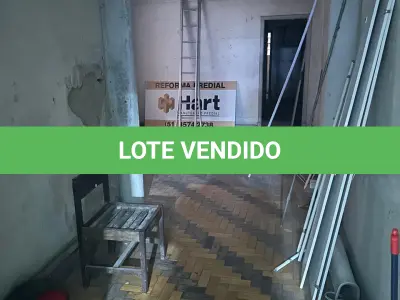 LOTE 005 - Ap.1, na R Marechal Floriano 370, desocupado
