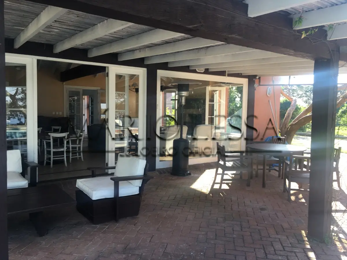 LOTE 001 - Cond. Pier Jacui - Casa 300m²