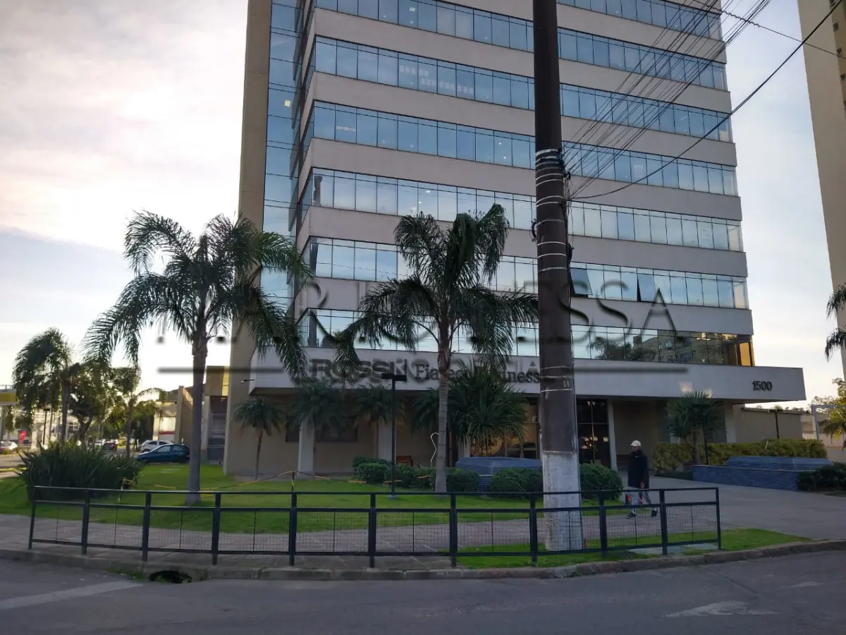 LOTE 002 - Sala de 47m² no Rossi Fiateci Business