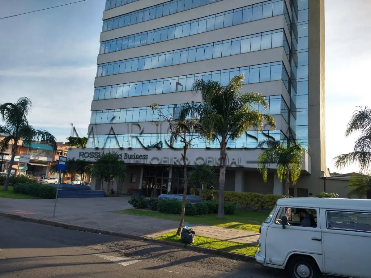 LOTE 002 - Sala de 47m² no Rossi Fiateci Business