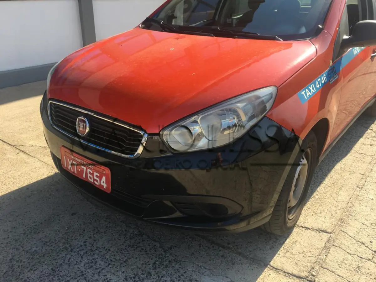 LOTE 01 - FIAT SIENA 2017