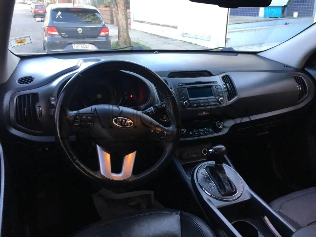 LOTE 004 - Kia Sportage Aut. EX 2.0