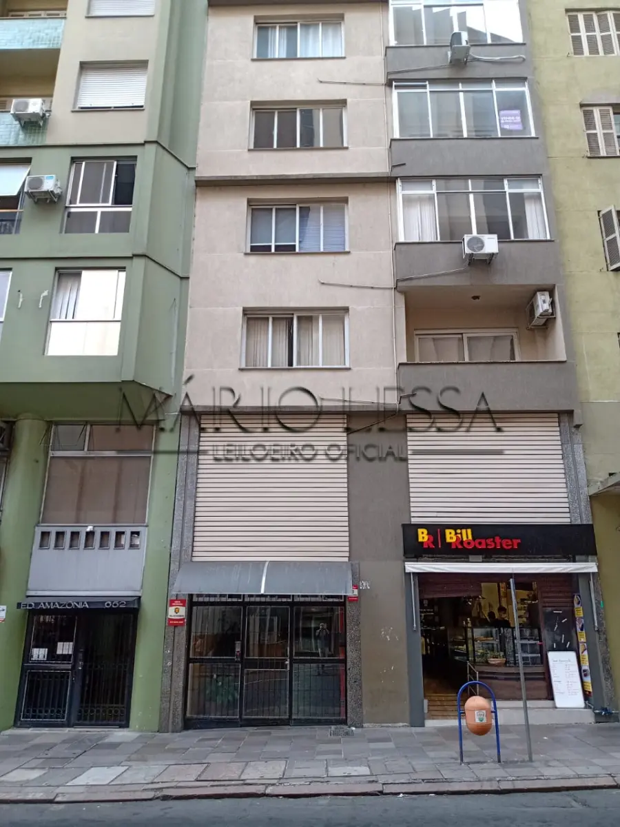 LOTE 002 - Apart. 54m², desocupado, Borges de Medeiros, 658