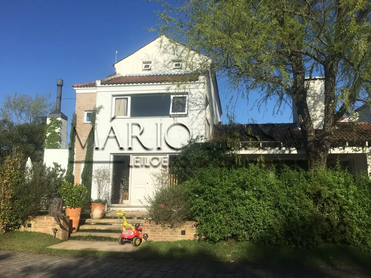 LOTE 001 - Cond. Pier Jacui - Casa 300m²