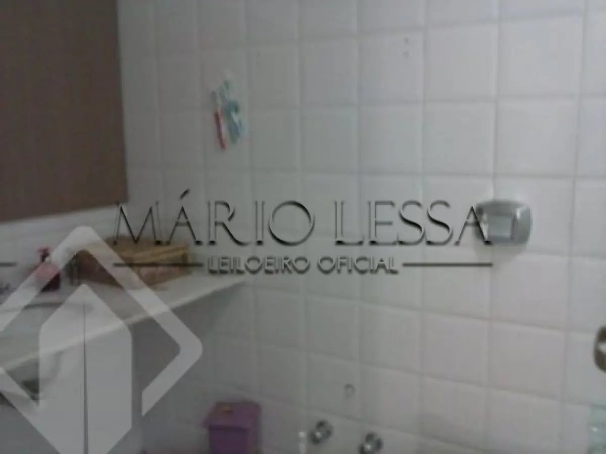 LOTE 002 - Linda casa em Condomínio. Bairro Tristeza