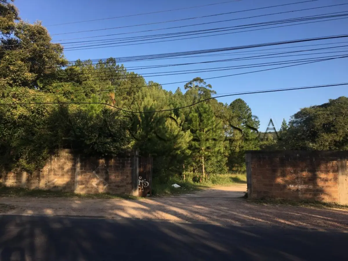 LOTE 001 - Área plana. 8200m² na Restinga.                    Av. J. A. da Silveira