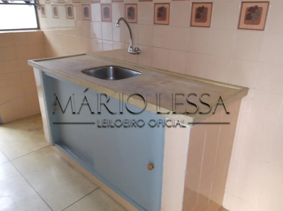 LOTE 4 - 1 Dorm com vaga próximo ao