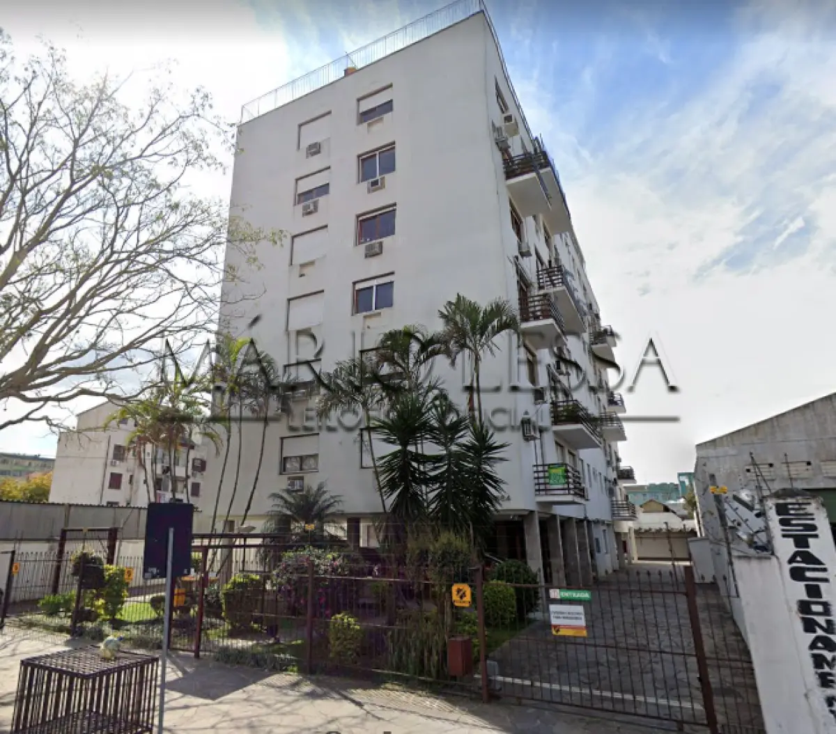 LOTE 2 - Apart. Câncio Gomes, 584, perto da Cristóvão Colombo e Zaffari