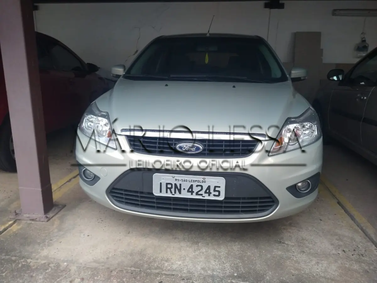 LOTE 02 - FORD FOCUS mod 2011