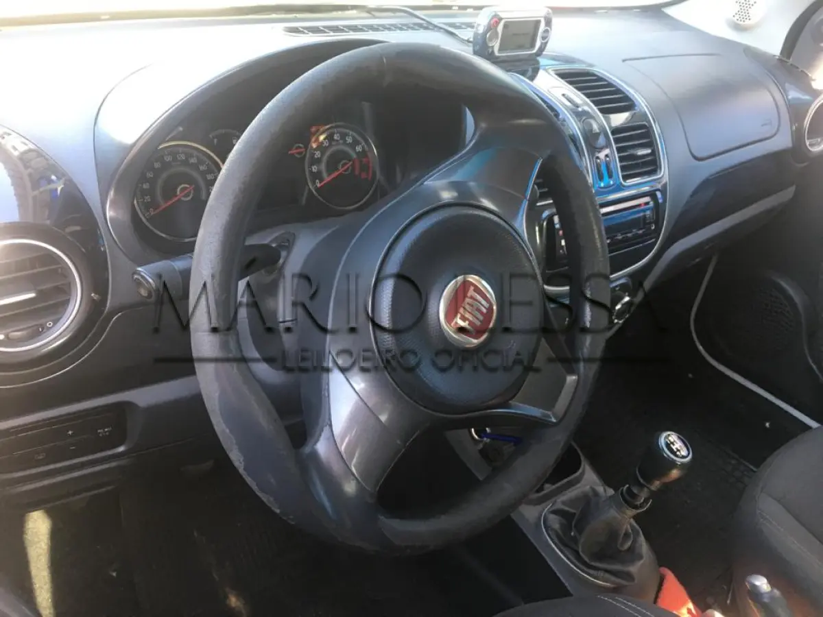 LOTE 01 - FIAT SIENA 2017