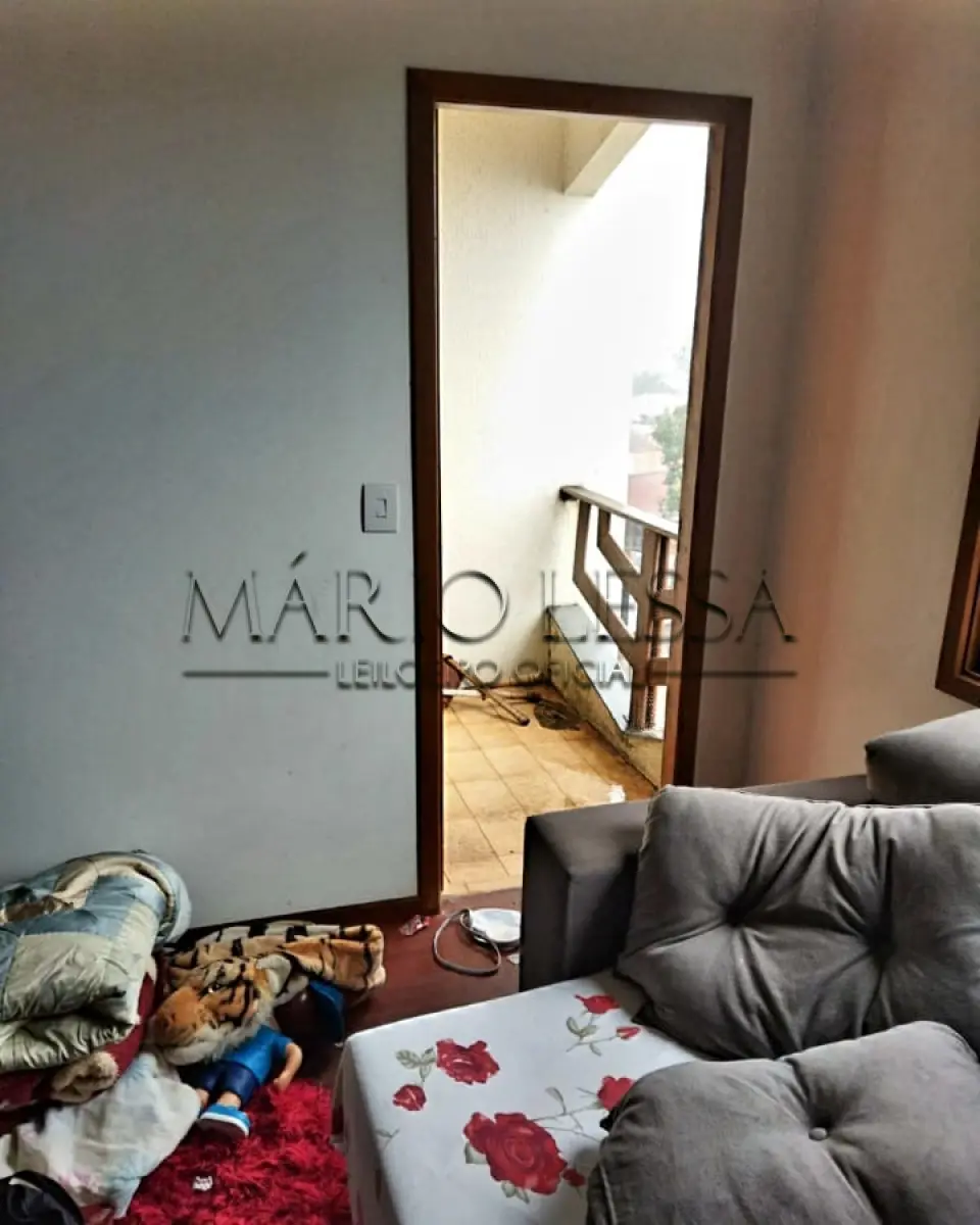 LOTE 001 - Cobertura com duas vagas na Vila Ipiranga