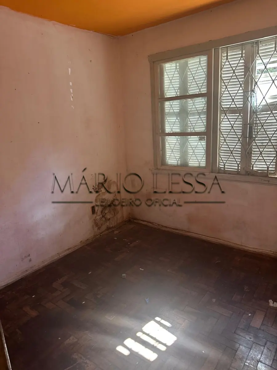 LOTE 002 - Apartamento 75m². Rua Nunes, 555. Desocupado