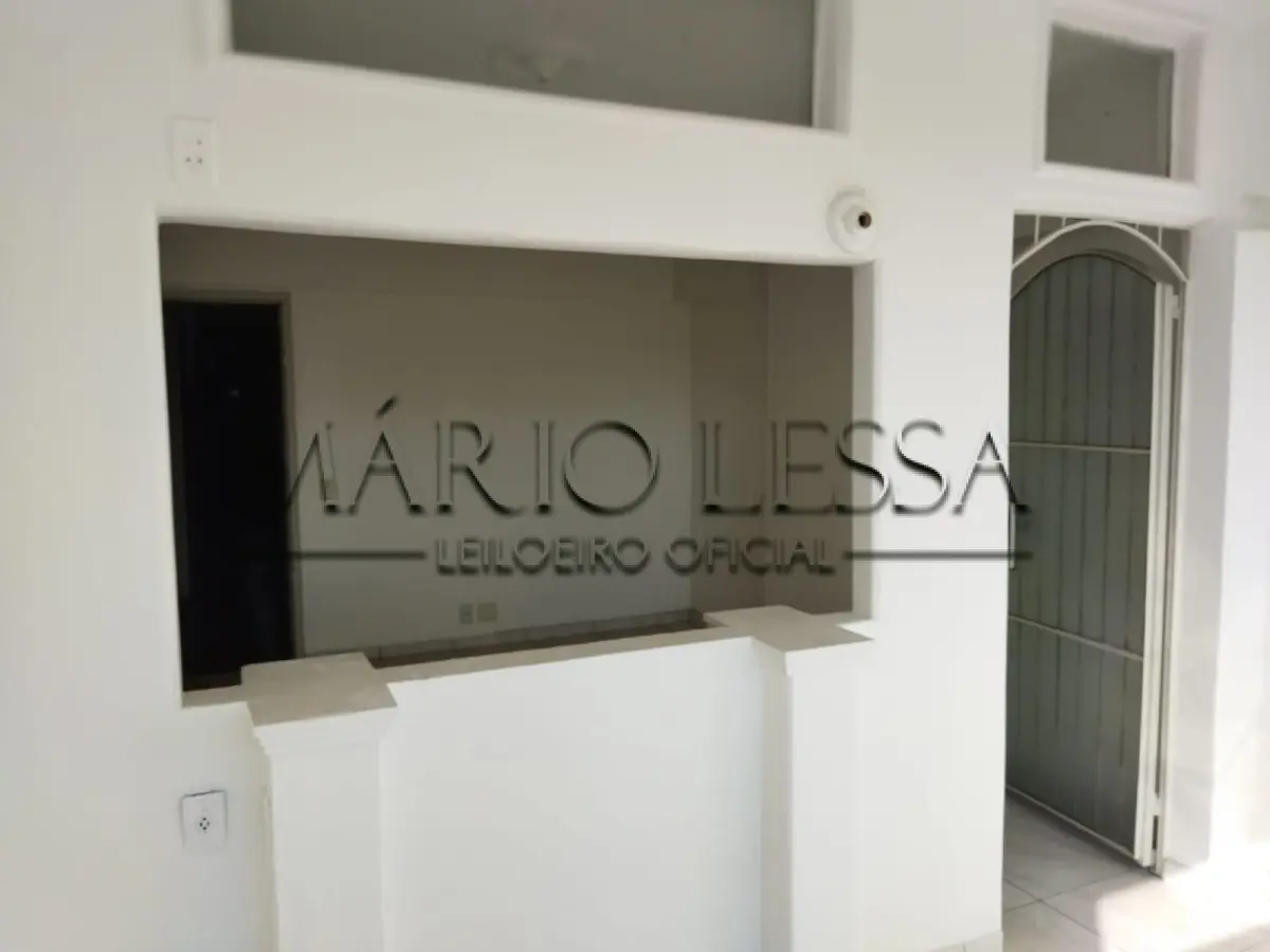 LOTE 005 - Sala desocupada 19 andar da Galeria Malcon