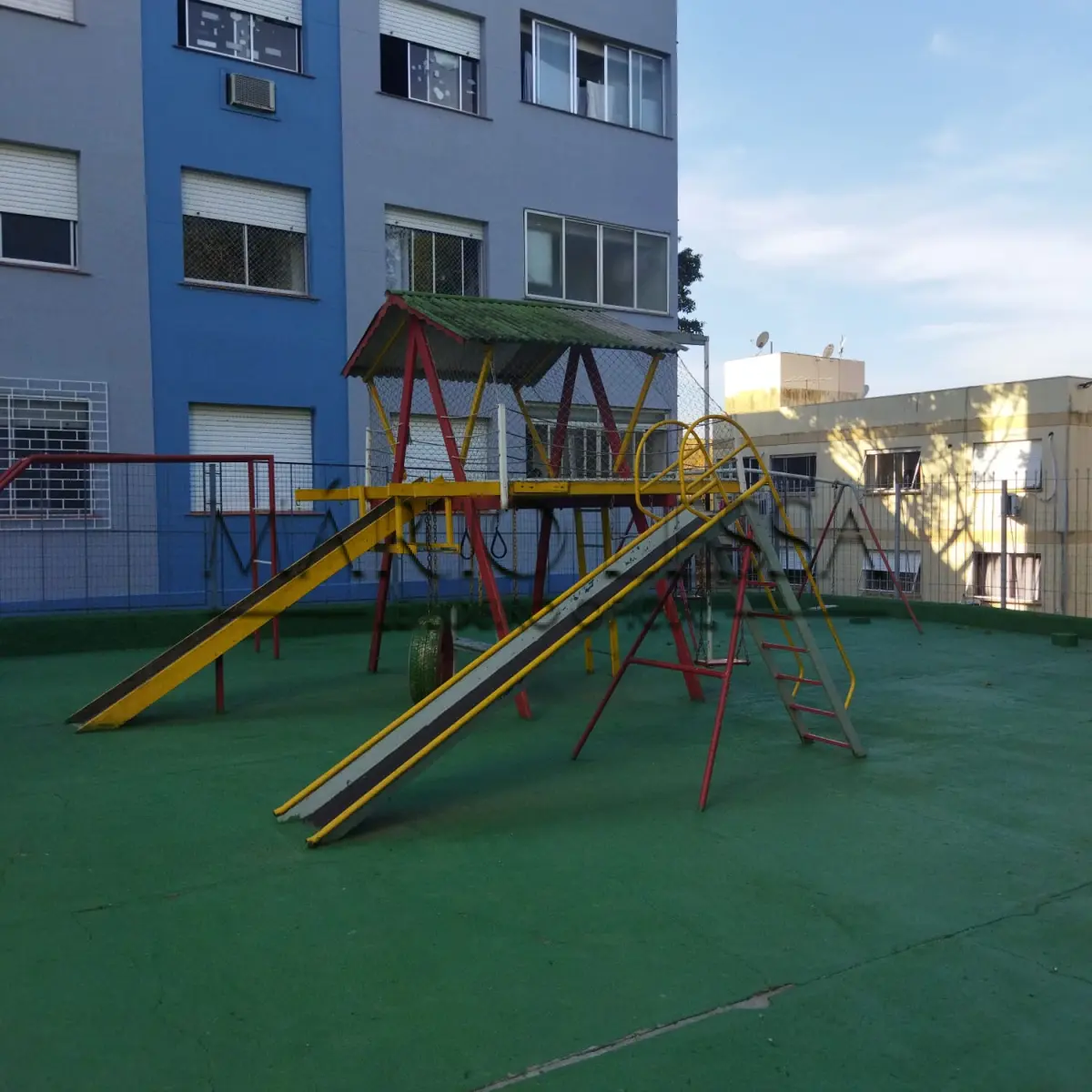 LOTE 004 - Apartamento na Av. Guilherme Schell, P. Alegre