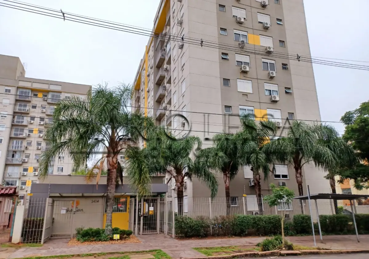 LOTE 007 - Ap e vaga na Rua Dr. Barcelos 2434