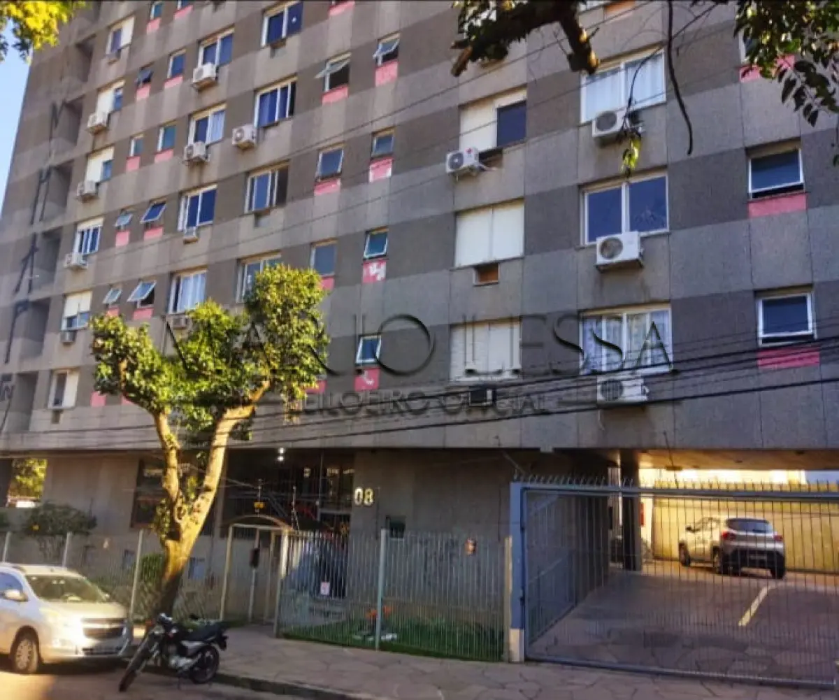 LOTE 002 - Apart. 303 na Demétrio Ribeiro esq. Washington Luiz