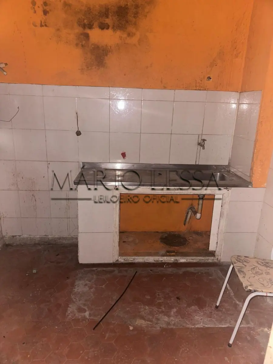 LOTE 002 - Apartamento 75m². Rua Nunes, 555. Desocupado