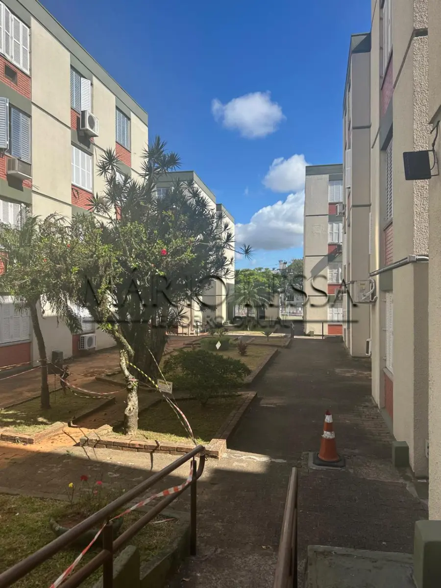 LOTE 002 - Apartamento 75m². Rua Nunes, 555. Desocupado