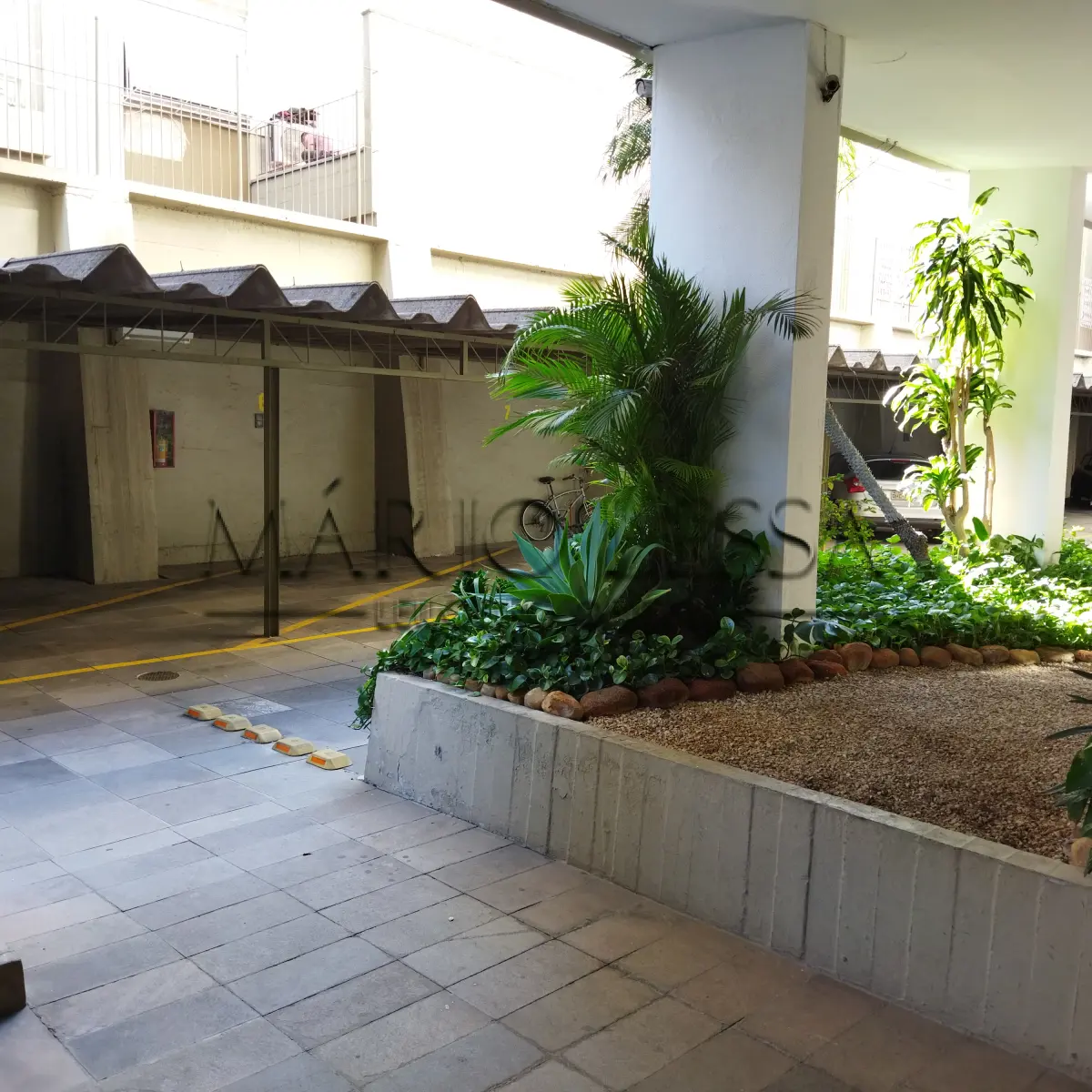 LOTE 005 - Ap. 96m² na Rua Felipe Camarão