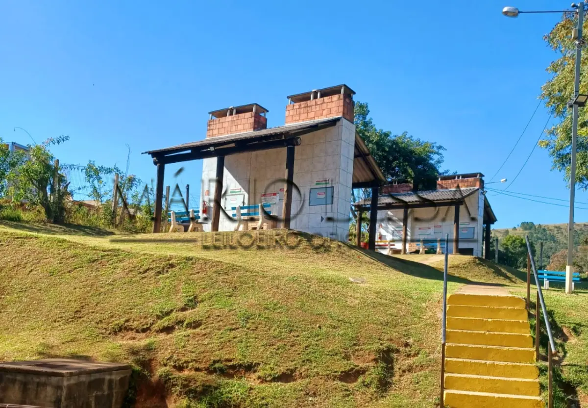 LOTE 003 - Apartamento bairro Aberta dos Morros