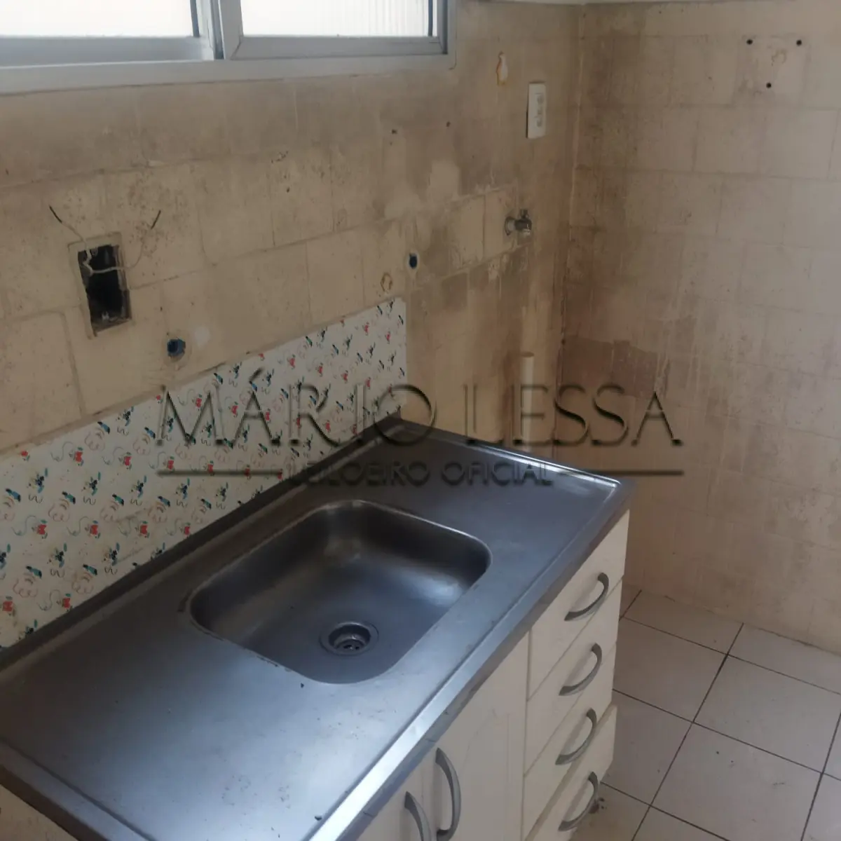 LOTE 001 - Ap. 33m² na Av. Pernambuco 2756. Desocupado