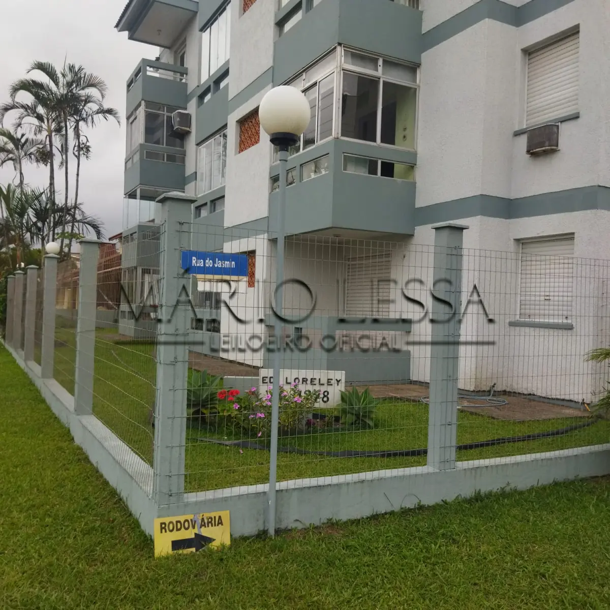 LOTE 001 - Apartamento  e vaga em Capão Novo